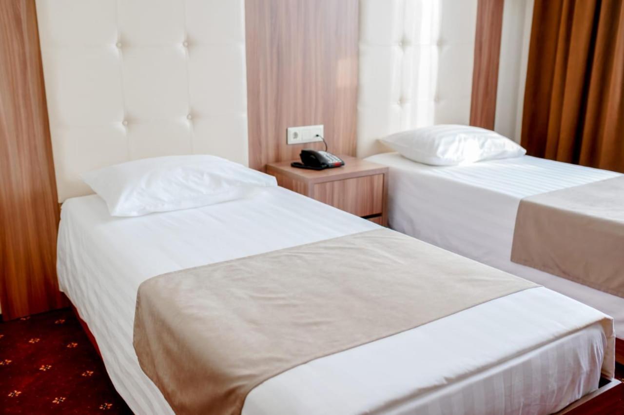 Sun Rise Inn Karaganda Exterior photo